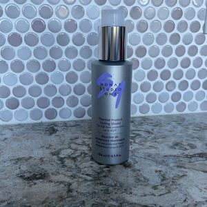 Monat Thermal Protect Styling Shield (bottle 1 of 5)